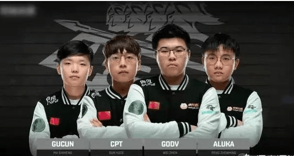 的边路突破 的边路突破