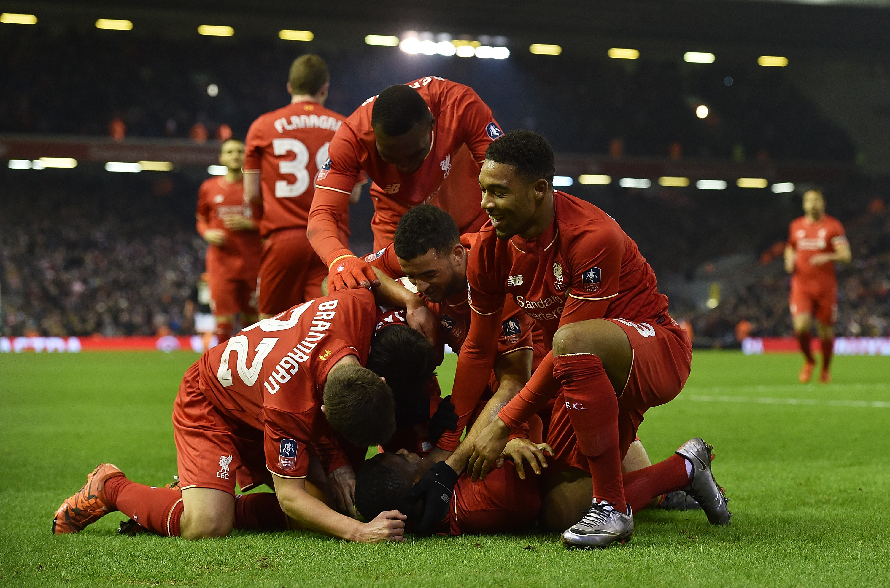 拉扯幅度控 拉扯幅度控