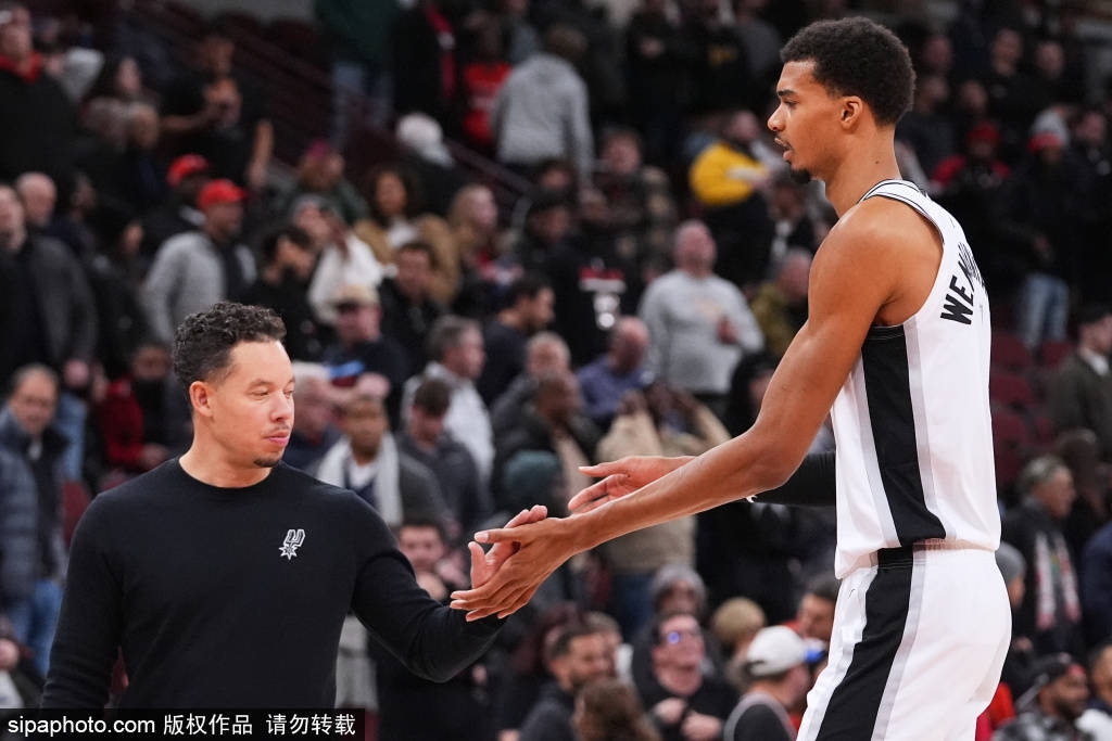 资本市场的 资本市场的