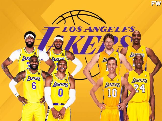 啦啦队员踩 啦啦队员踩